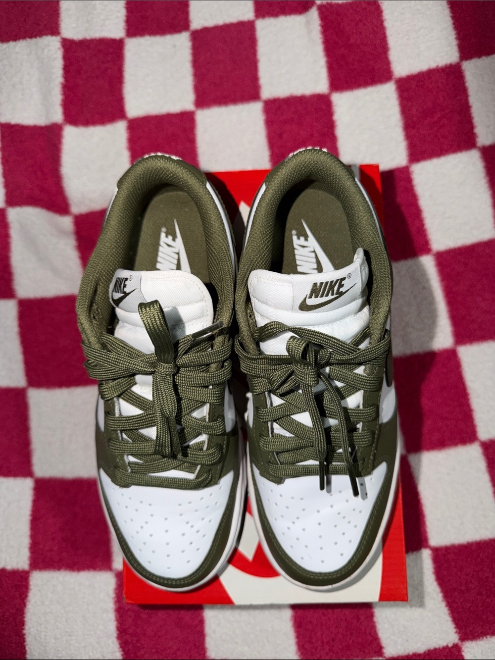 Women Nike Dunk Low Olive and White Sneakers Size 7 - Picture 3 of 6